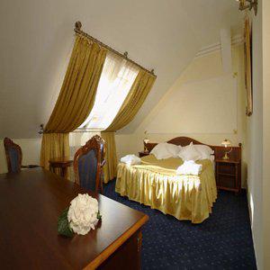 Hotel General