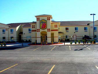 Super 8 Brenham, TX