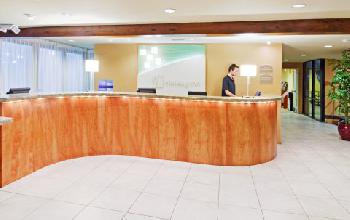 Holiday Inn CAPE COD - HYANNIS