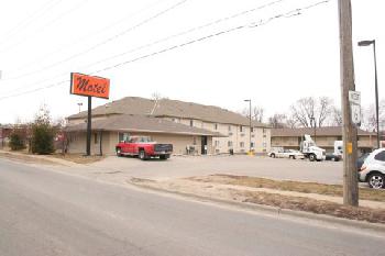 Village Inn Motel