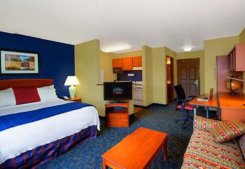 TownePlace Suites Manchester-Boston Regional Airport