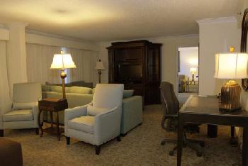 Embassy Suites Cin Rivercenter