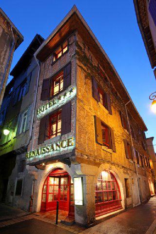 EXCLUSIVE HOTEL RENAISSANCE