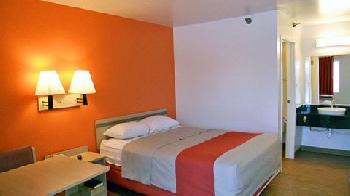 Motel 6 Des Moines North