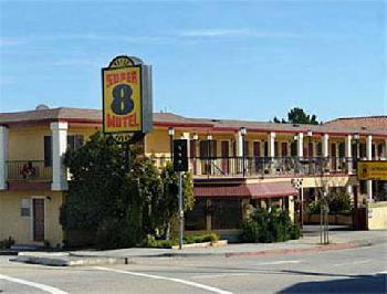 Super 8 Santa Cruz/Beach Boardwalk East