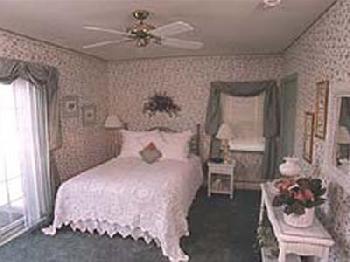 West Ridge Guest House