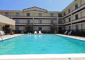 Econo Lodge  Inn & Suites Chattanooga