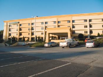 La Quinta Inn & Suites Atlanta Roswell