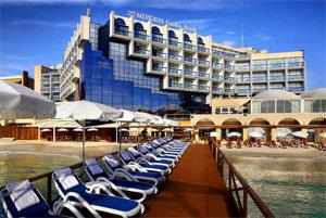 Le Meridien Garden Beach