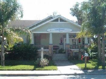 Longboard Inn