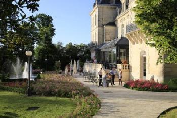 Chateau de Mirambeau