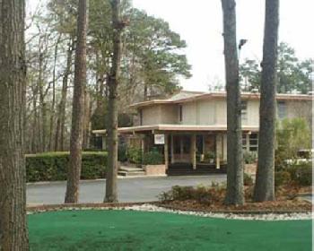 Riverside Inn