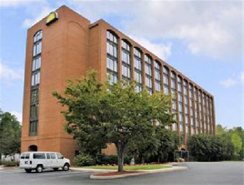 Days Hotel Williamsburg Busch Gardens Area