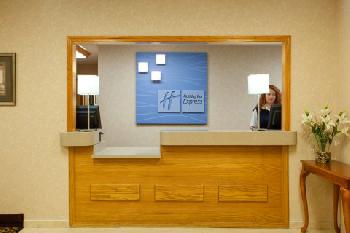 Holiday Inn Express LINCOLN