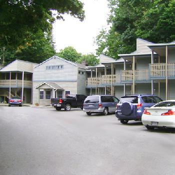 Town House Inn Oneonta