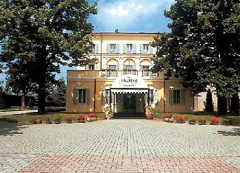 Rechigi Park Hotel