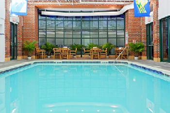 Holiday Inn SARATOGA SPRINGS