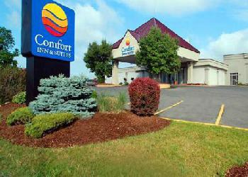 Comfort Inn & Suites Airport