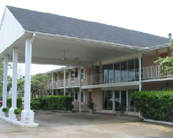 Red Carpet Inn Houma