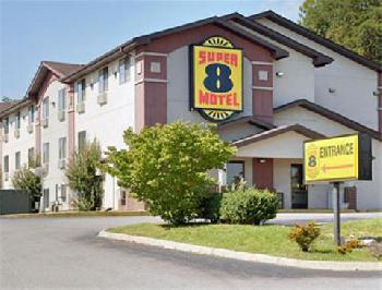 Super 8 Roanoke VA