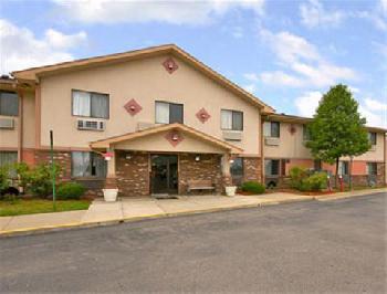 Super 8 Sterling Heights/Detroit Area