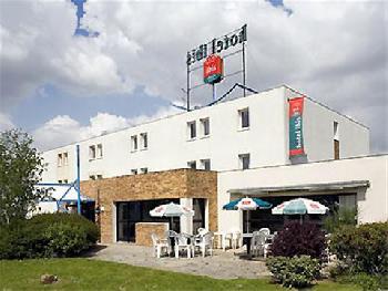 ibis Auray