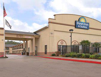 Days Inn and Suites Opelousas