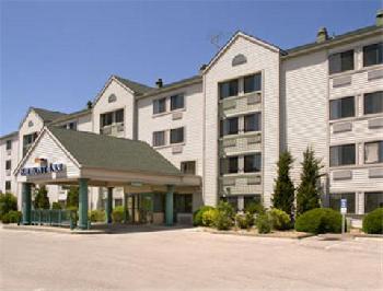 Baymont Inn and Suites Kansas City South