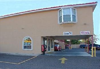 Eagle Pass Inn