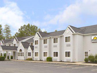 Days Inn Sunbury