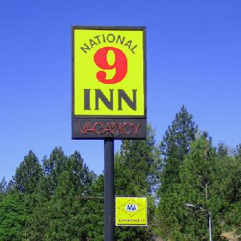 National 9 Inn Placerville