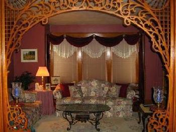 Tea Kettle Inn Bed & Breakfast