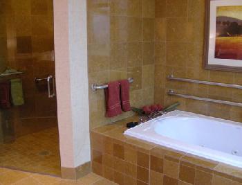 Embassy Suites Omaha-La Vista/Hotel & Conference Center
