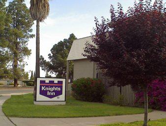 Knights Inn Stockton