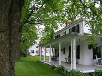 Hill Farm Inn