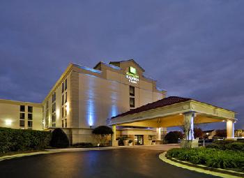 Holiday Inn Express Hotel & Suites WILMINGTON-UNIVERSITY CTR