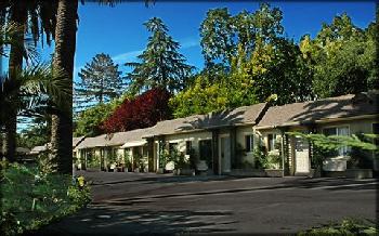 Colonial Inn