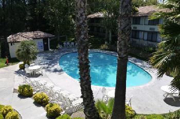 BEST WESTERN Valencia Inn