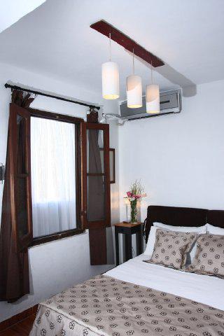 Baucis Palermo Boutique Hotel