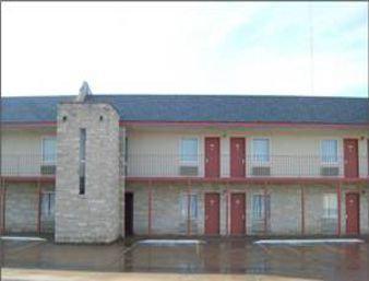 Knights Inn Emporia, KS