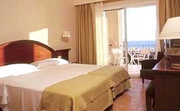 Valentin Sancti Petri Hotel