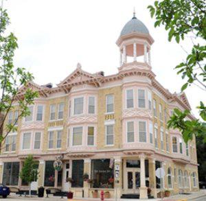 Audubon Inn