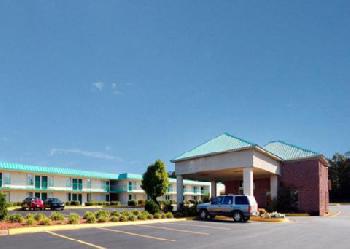 Econo Lodge  Inn & Suites Carrollton