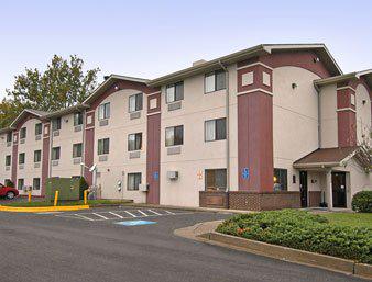 Super 8 College Park Wash DC Area