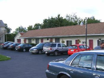 Highlander Motel