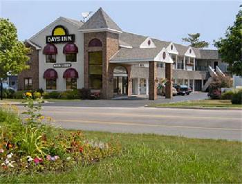 Days Inn Mackinaw City - Lakeview