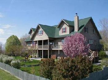 Greenwoods Bed & Breakfast Inn