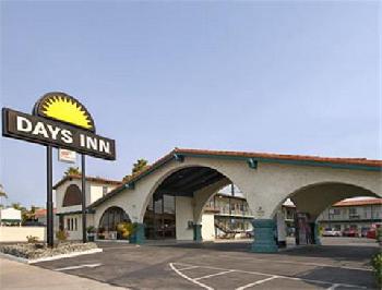 Days Inn Costa Mesa/Newport Beach