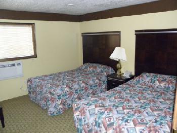 Royal Inn and Suites