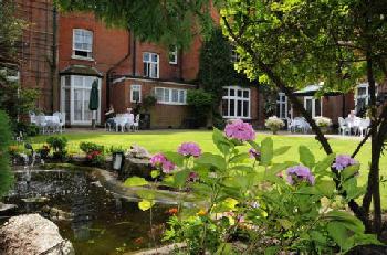 BEST WESTERN Crown Hotel